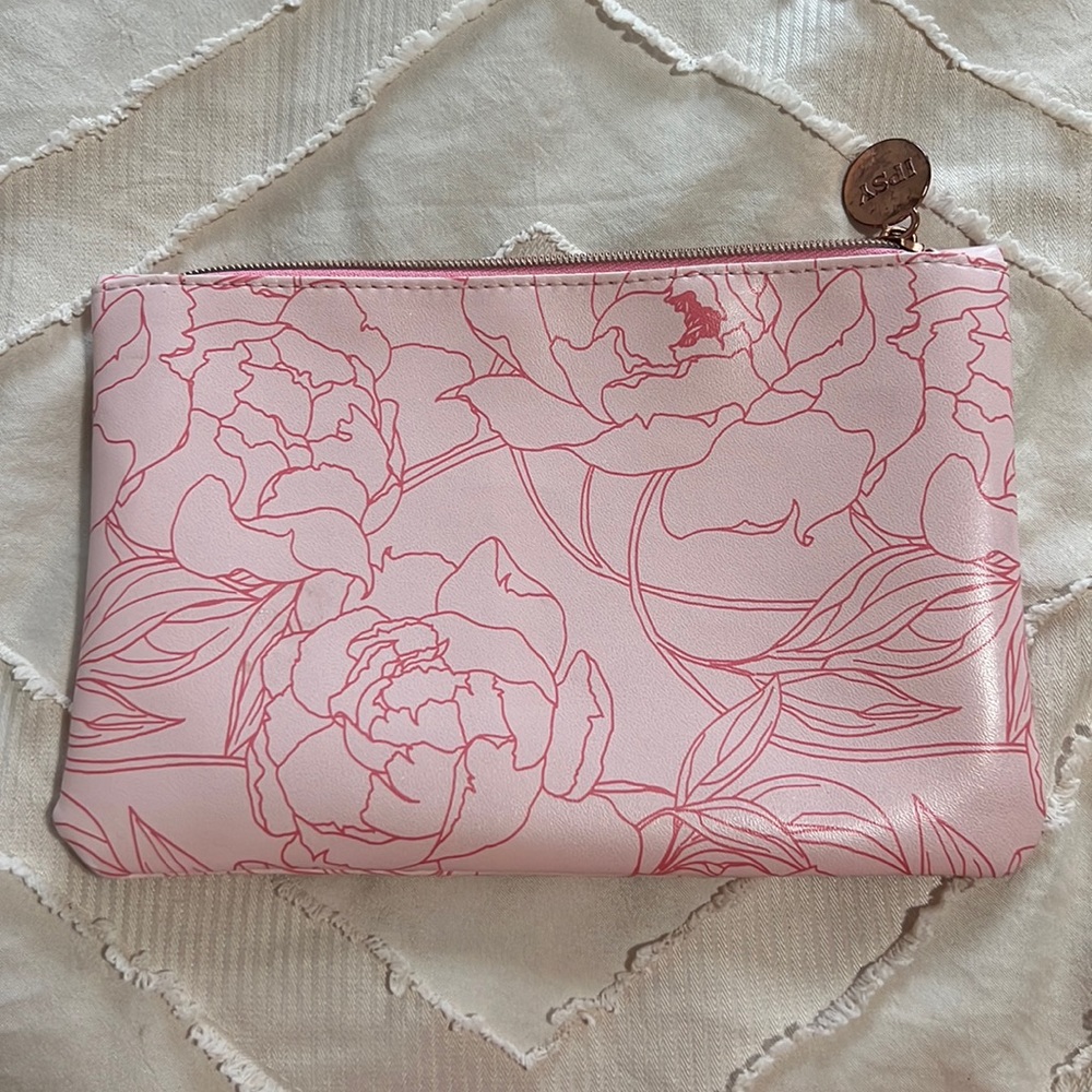 Ipsy Makeup Bag